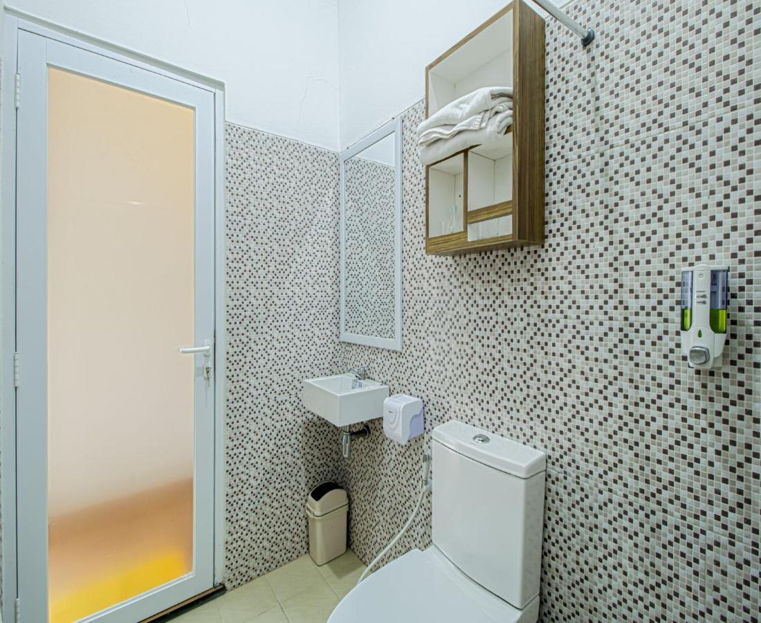 D'Journey Hotel Лембанг Экстерьер фото